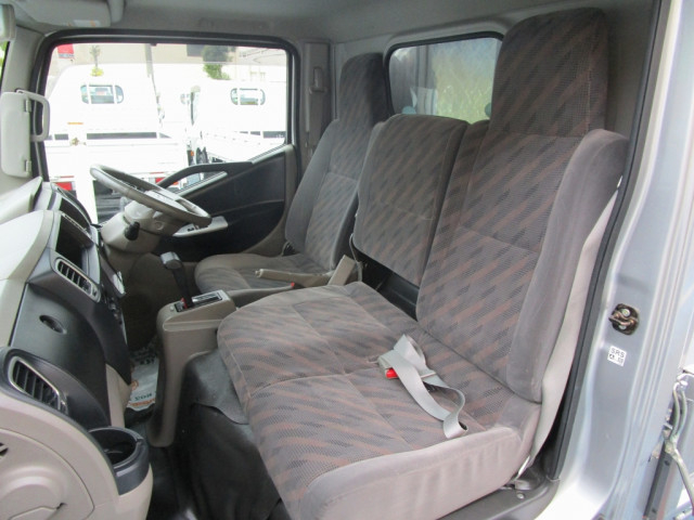 日産自動車 アトラス 小型 平ボディ CBF-SQ2F24(96954) 32枚目