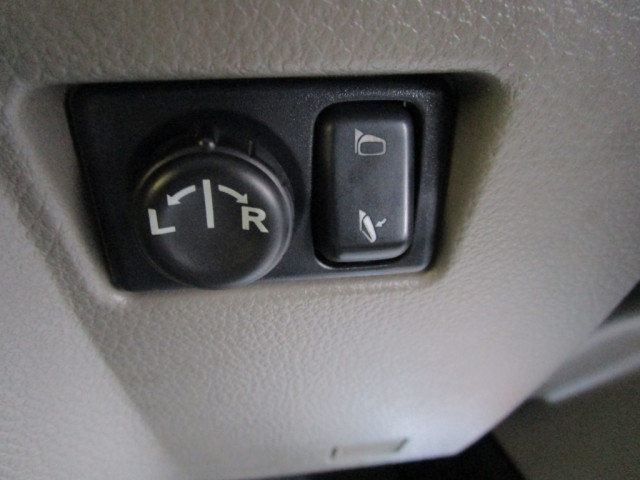 日産自動車 アトラス 小型 平ボディ CBF-SQ2F24(96954) 34枚目