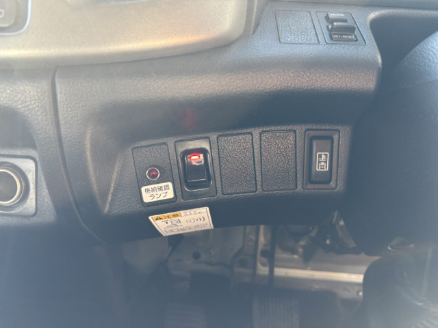 日野 レンジャー 中型 冷凍冷蔵バン TKG-FD9JLAA(96955) 33枚目