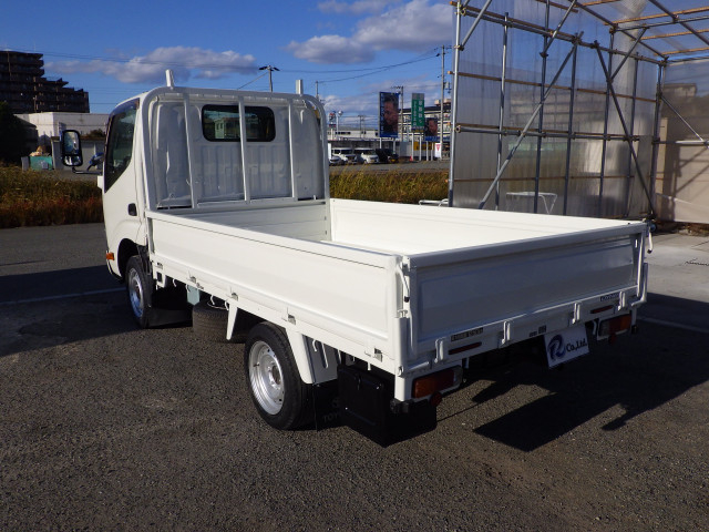 トヨタ ダイナ 小型 平ボディ ABF-TRY220(96956) 2枚目