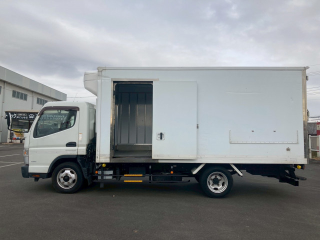 三菱ふそう キャンター 小型 冷凍冷蔵バン TPG-FEB50(96957) 7枚目