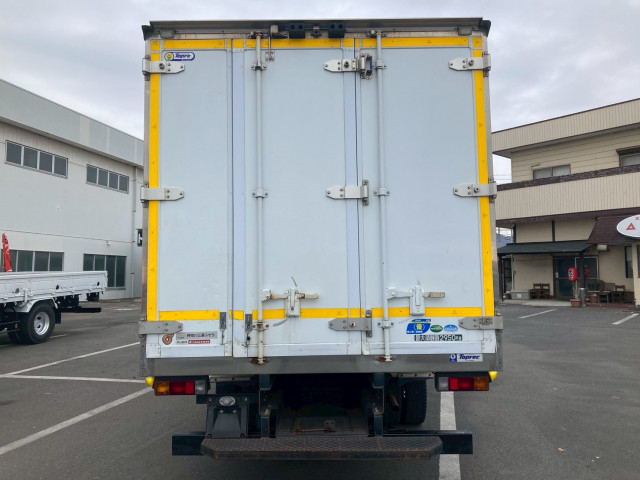 三菱ふそう キャンター 小型 冷凍冷蔵バン TPG-FEB50(96957) 11枚目