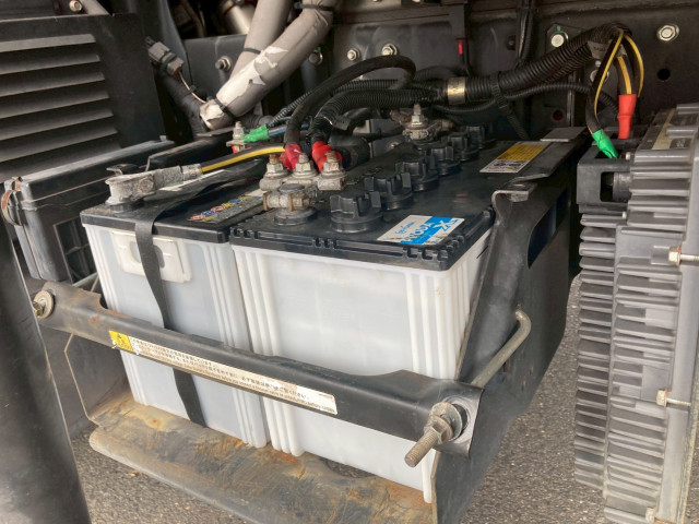 三菱ふそう キャンター 小型 冷凍冷蔵バン TPG-FEB50(96957) 26枚目