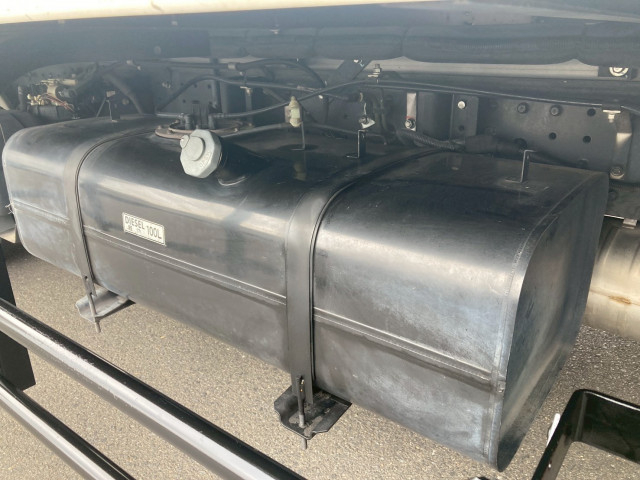 三菱ふそう キャンター 小型 冷凍冷蔵バン TPG-FEB50(96957) 34枚目