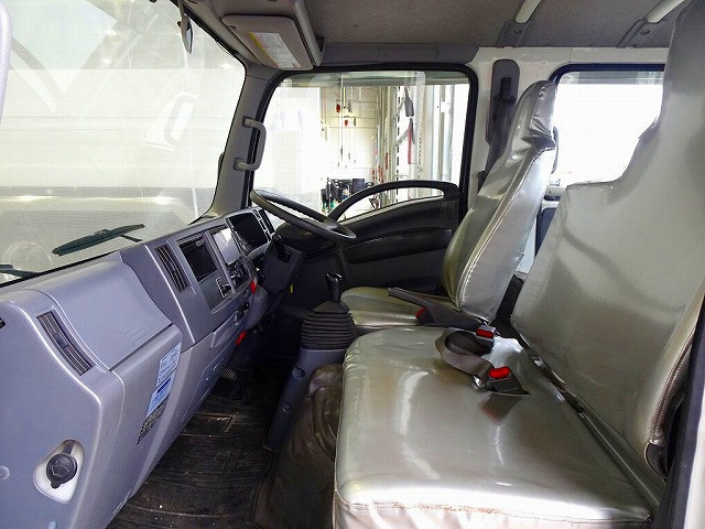 いすゞ エルフ 小型 Wキャブ TPG-NMS85AN(96960) 8枚目