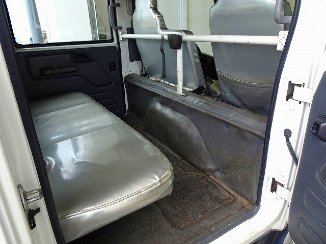 いすゞ エルフ 小型 Wキャブ TPG-NMS85AN(96960) 23枚目