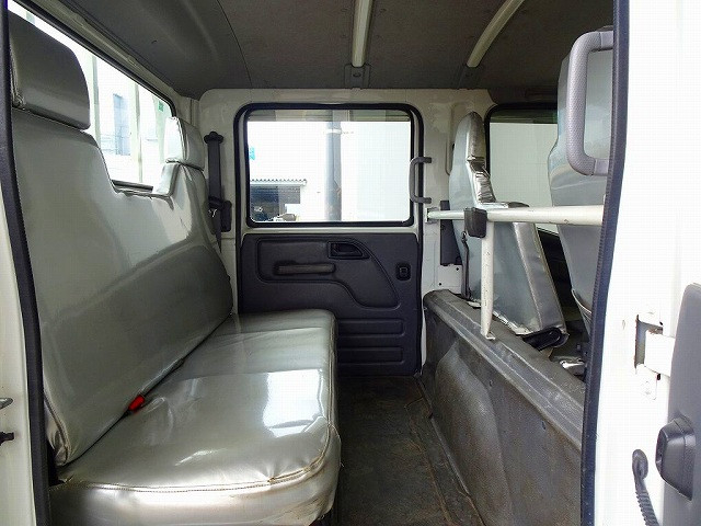 いすゞ エルフ 小型 Wキャブ TPG-NMS85AN(96960) 24枚目