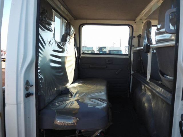 いすゞ エルフ 小型 Wキャブ TRG-NJS85A(96961) 32枚目