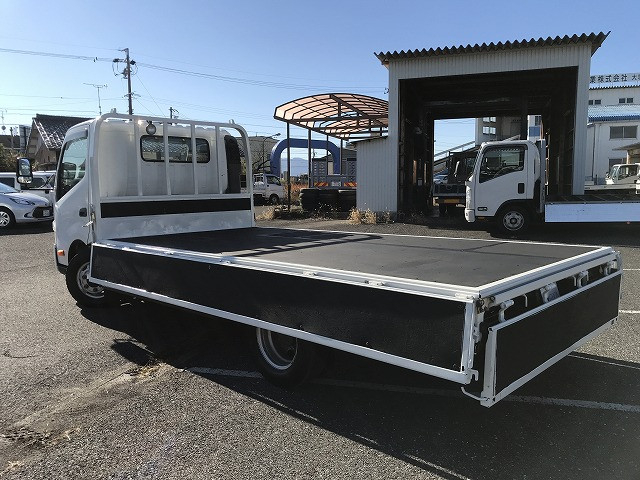 トヨタ ダイナ 小型 平ボディ TKG-XZU710(96963) 13枚目