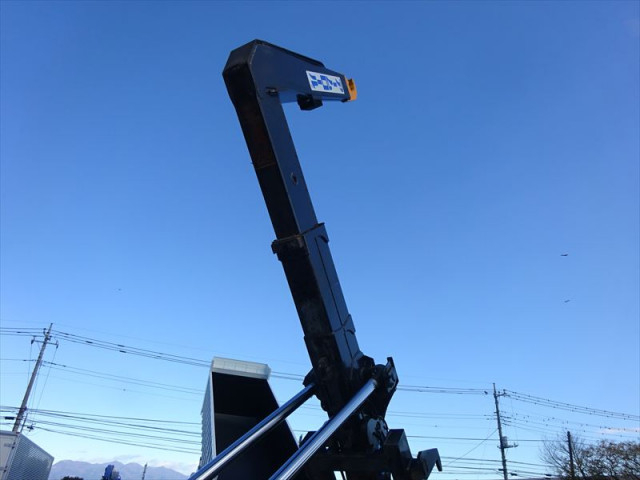 三菱ふそう ファイター 増トン コンテナ専用車 QKG-FK62FZ(96964) 9枚目