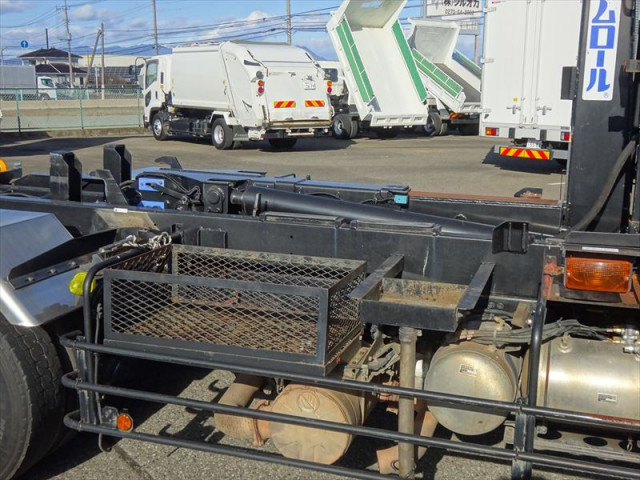 三菱ふそう ファイター 増トン コンテナ専用車 QKG-FK62FZ(96964) 10枚目