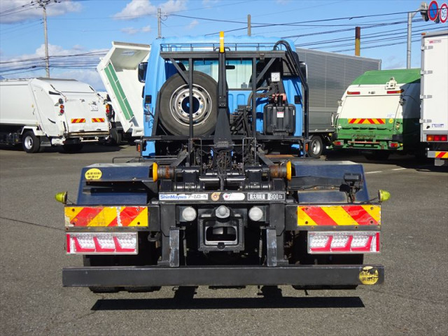 三菱ふそう ファイター 増トン コンテナ専用車 QKG-FK62FZ(96964) 13枚目