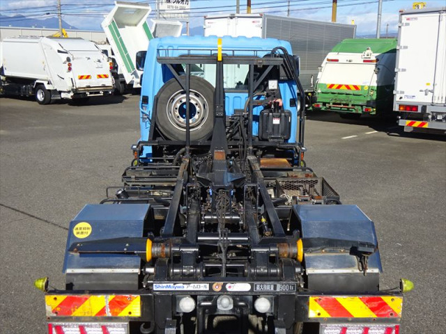 三菱ふそう ファイター 増トン コンテナ専用車 QKG-FK62FZ(96964) 14枚目