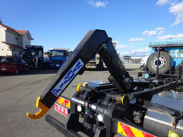 三菱ふそう ファイター 増トン コンテナ専用車 QKG-FK62FZ(96964) 15枚目