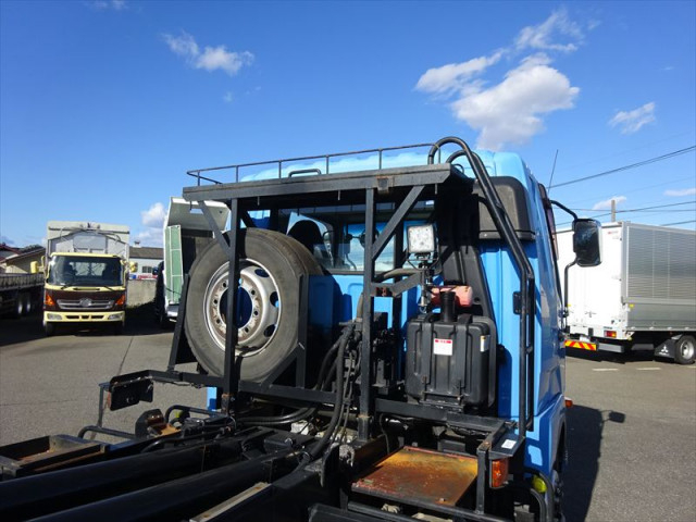 三菱ふそう ファイター 増トン コンテナ専用車 QKG-FK62FZ(96964) 17枚目