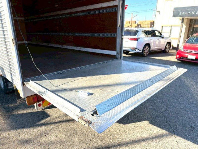 日野 レンジャー 中型 アルミバン TKG-FD9JLAA(96967) 5枚目