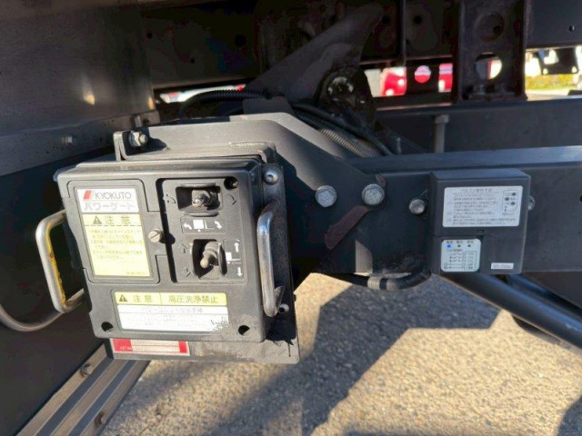 日野 レンジャー 中型 アルミバン TKG-FD9JLAA(96967) 11枚目