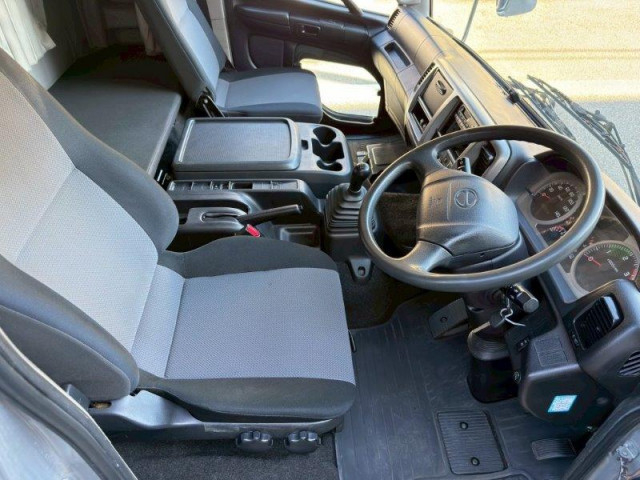 日野 レンジャー 中型 アルミバン TKG-FD9JLAA(96967) 26枚目