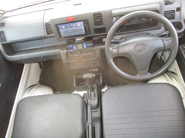 ダイハツ ハイゼット 軽 冷凍冷蔵バン EBD-S500P(96970) 2枚目