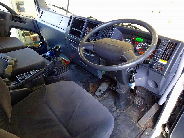 いすゞ フォワード 中型 アルミウィング TKG-FRR90S2(96982) 5枚目