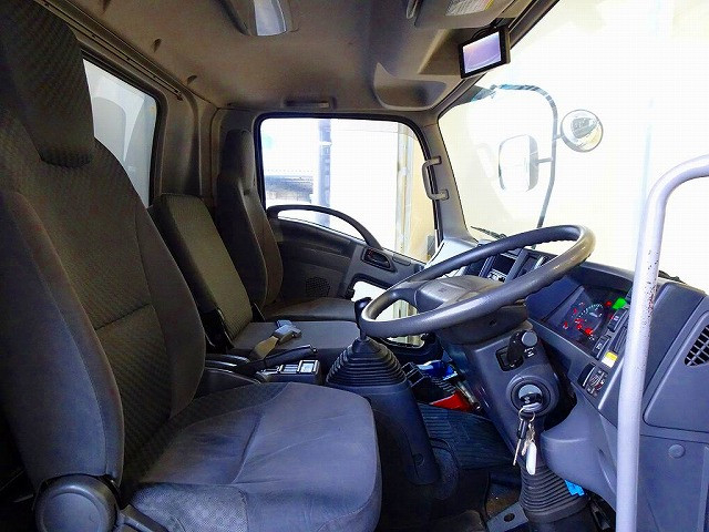 いすゞ フォワード 中型 アルミウィング TKG-FRR90S2(96982) 6枚目