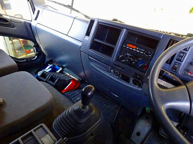 いすゞ フォワード 中型 アルミウィング TKG-FRR90S2(96982) 9枚目