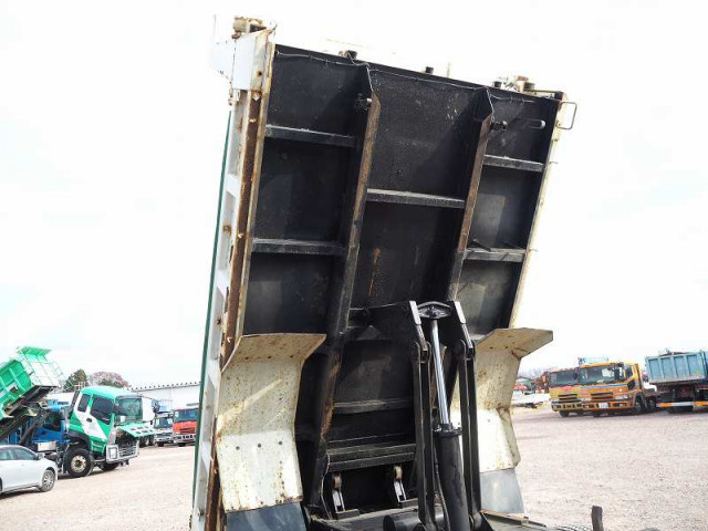 いすゞ フォワード 中型 土砂ダンプ TKG-FRR90S1(96983) 19枚目