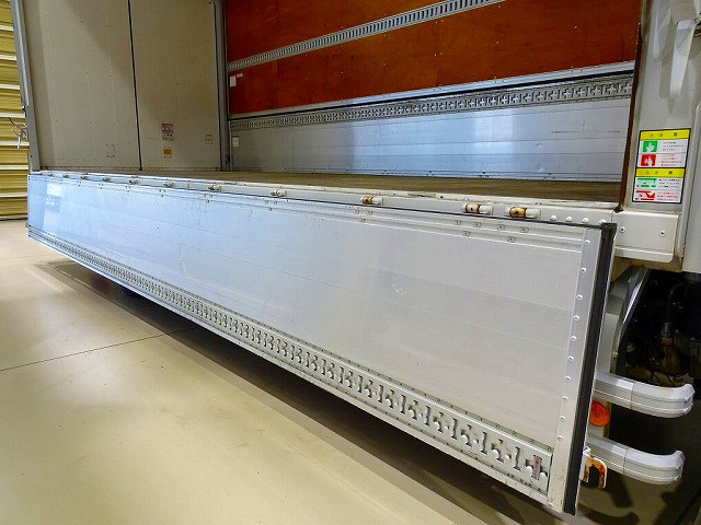 いすゞ フォワード 中型 アルミウィング TKG-FRR90S2(96982) 31枚目