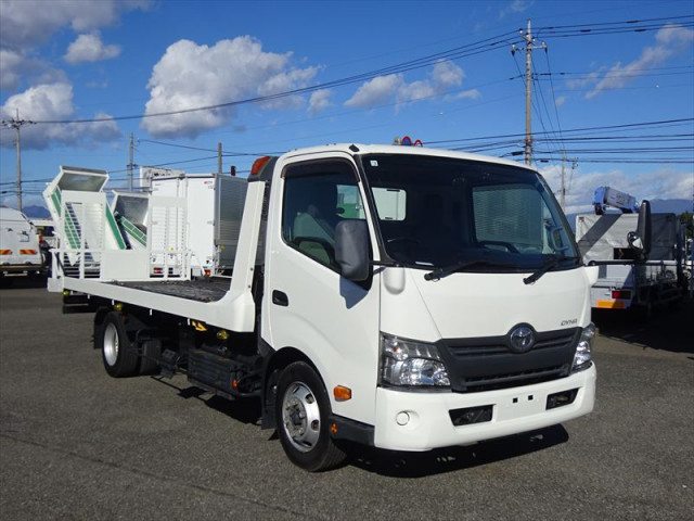 トヨタ ダイナ 小型 車載専用車 TKG-XZU720(96984) 3枚目