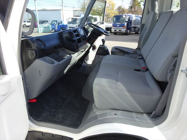 トヨタ ダイナ 小型 車載専用車 TKG-XZU720(96984) 24枚目