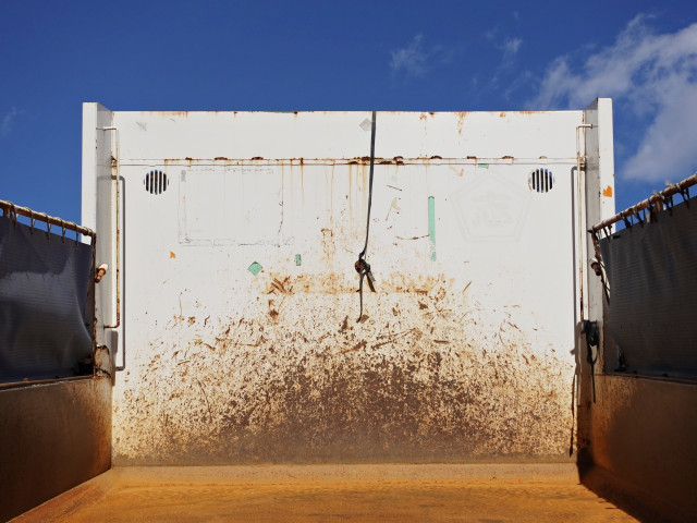 三菱ふそう スーパーグレート 大型 土砂ダンプ QKG-FV50VX(96990) 12枚目