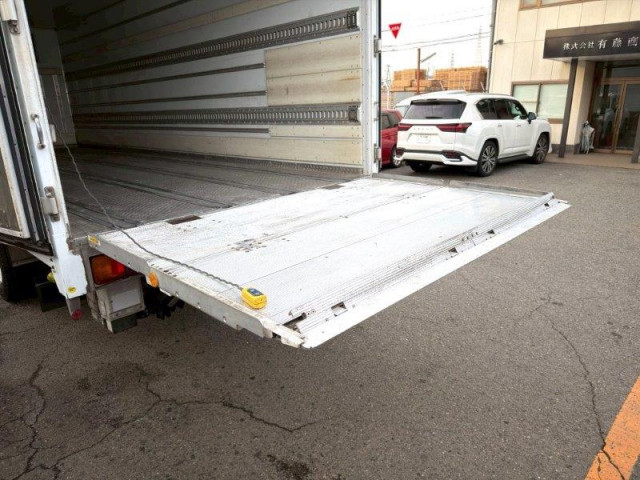 日野 レンジャー 増トン 冷凍冷蔵バン QKG-FJ7JLAG(96991) 5枚目