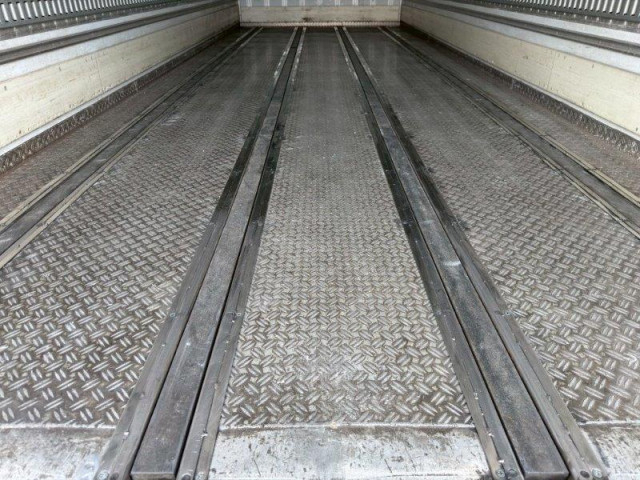 日野 レンジャー 増トン 冷凍冷蔵バン QKG-FJ7JLAG(96991) 8枚目