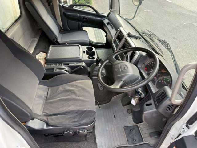 日野 レンジャー 増トン 冷凍冷蔵バン QKG-FJ7JLAG(96991) 25枚目