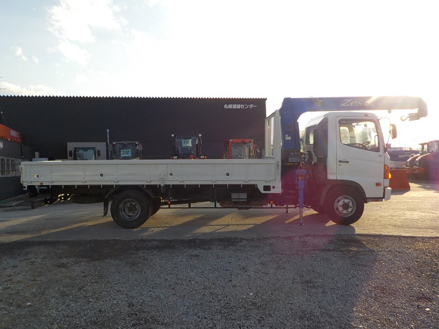 日野 レンジャー 中型 クレーン付き BKG-FC7JKYA(96994) 4枚目