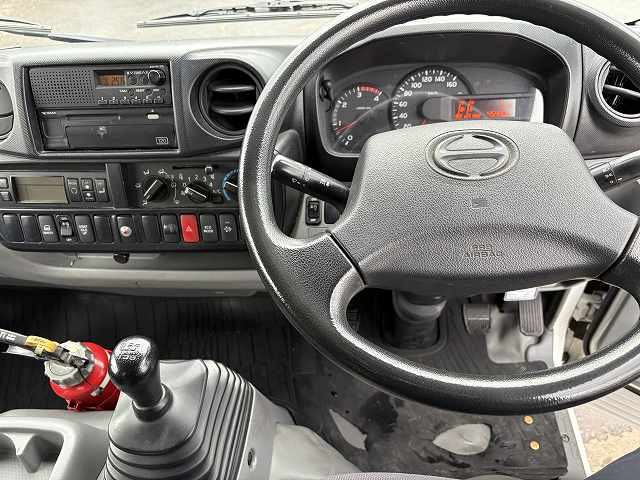 日野 デュトロ 小型 冷凍冷蔵バン TKG-XZC600M(96993) 46枚目