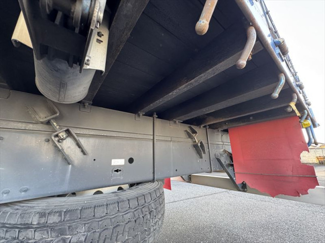 三菱ふそう スーパーグレート 大型 平ボディ LKG-FU50VY(96995) 11枚目