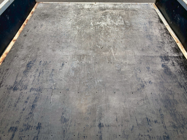 いすゞ エルフ 小型 クレーン付き BDG-NPR85AR(97000) 12枚目