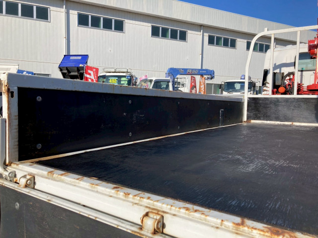 いすゞ エルフ 小型 クレーン付き BDG-NPR85AR(97000) 13枚目