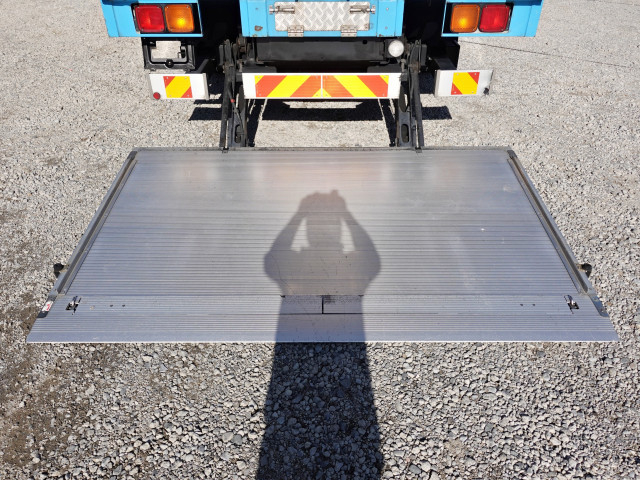 三菱ふそう ファイター 増トン アルミウィング QKG-FK65FZ(97001) 10枚目