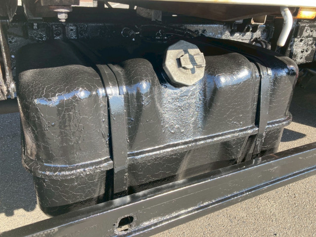 いすゞ エルフ 小型 クレーン付き BDG-NPR85AR(97000) 37枚目