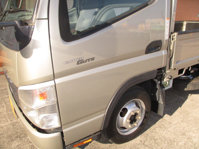 三菱ふそう キャンターガッツ 小型 平ボディ PDG-FB70B(97003) 30枚目