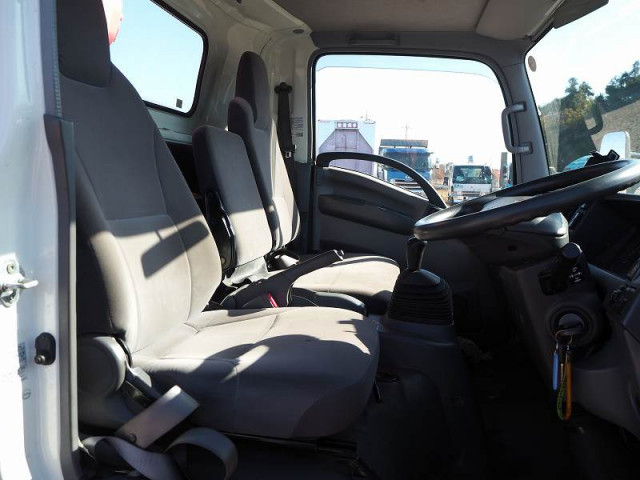 いすゞ エルフ 小型 車載専用車 BDG-NPR85AN(97002) 45枚目