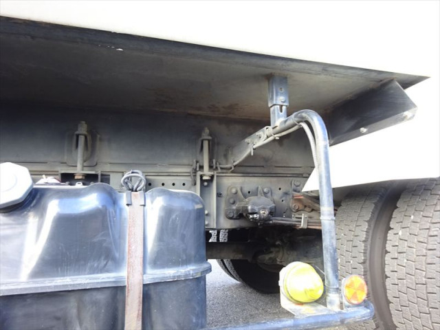 いすゞ フォワード 中型 塵芥車（プレス式） SKG-FRR90S2(97006) 6枚目