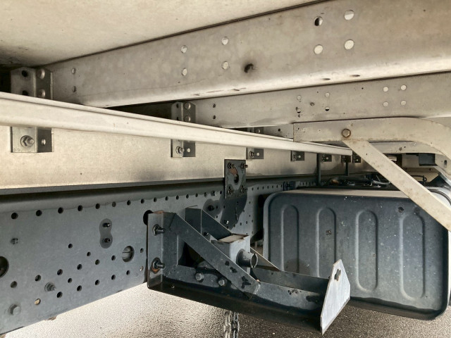 いすゞ フォワード 中型 アルミウィング PDG-FRR34T2(97011) 28枚目