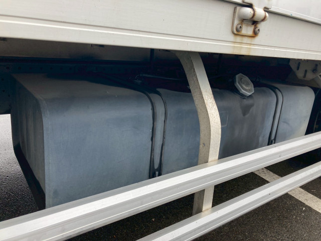 いすゞ フォワード 中型 アルミウィング PDG-FRR34T2(97011) 29枚目