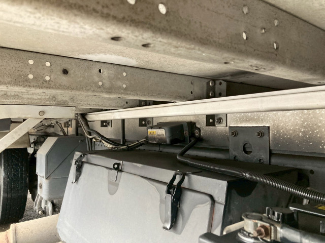 いすゞ フォワード 中型 アルミウィング PDG-FRR34T2(97011) 34枚目