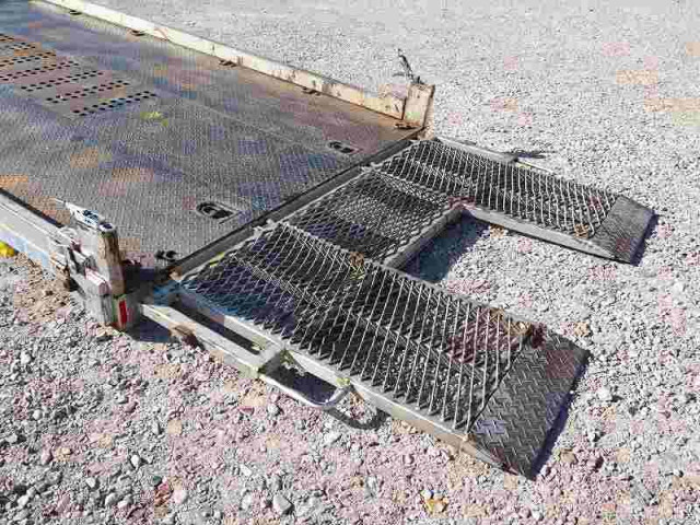 三菱ふそう ファイター 中型 車載専用車 PDG-FK61F(97012) 27枚目