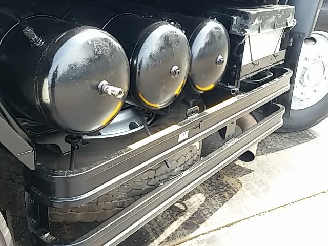 UDトラックス（日産） ビッグサム 大型 トラクタ KL-CW632GHT(8803) 14枚目