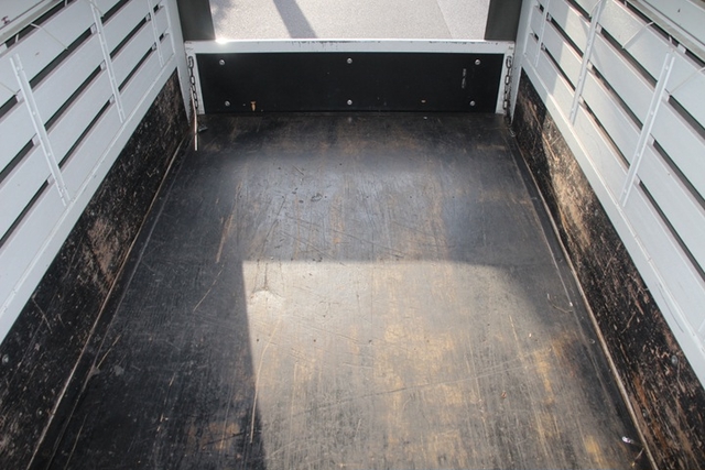 いすゞ エルフ 小型 平ボディ TPG-NJR85A(97031) 14枚目